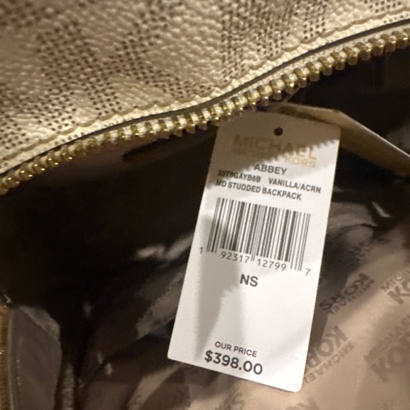 Michael Kors Abbey Vanilla Studded Backpack with wallet - Picture 8 of 12